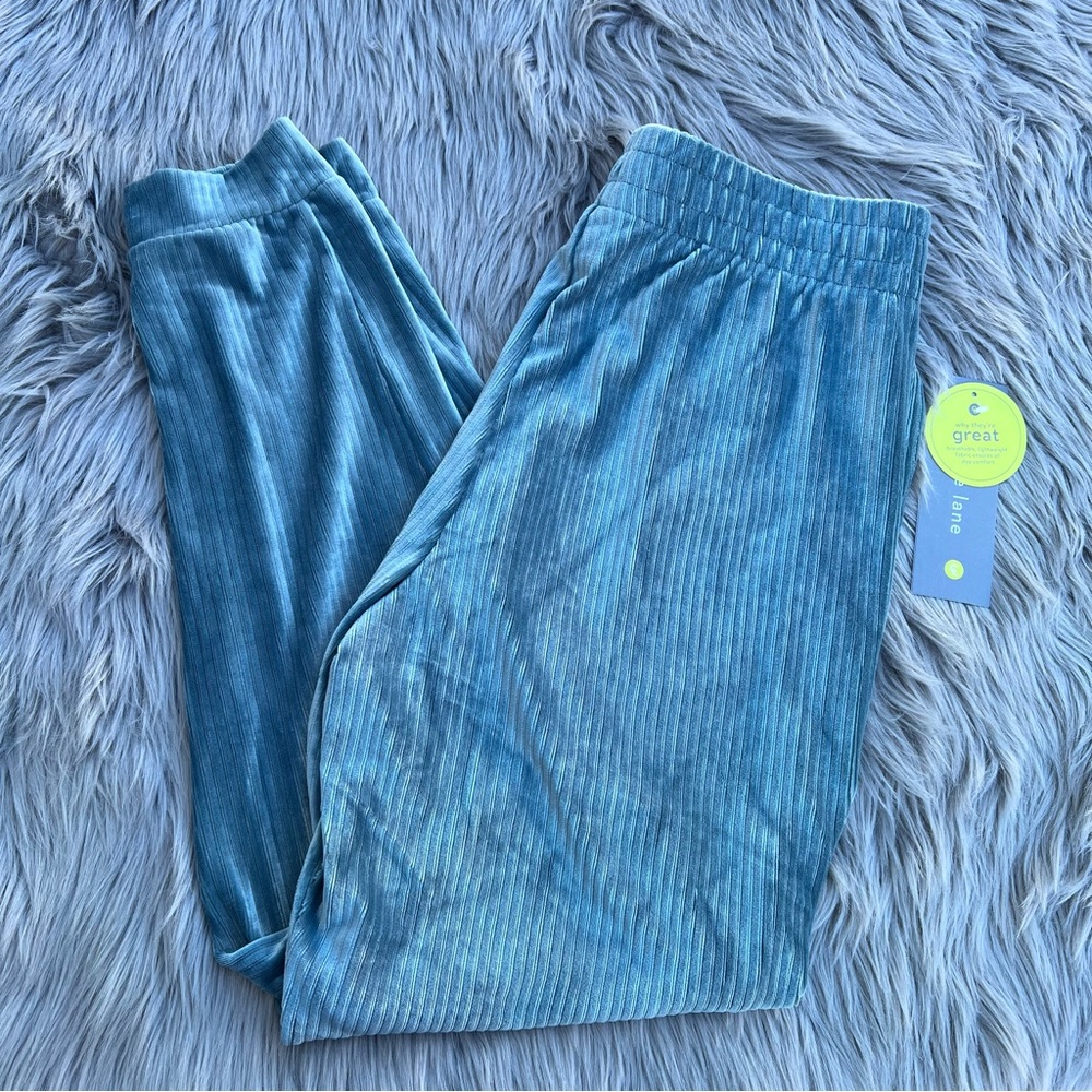 Cobble Lane Velour Pants NWT